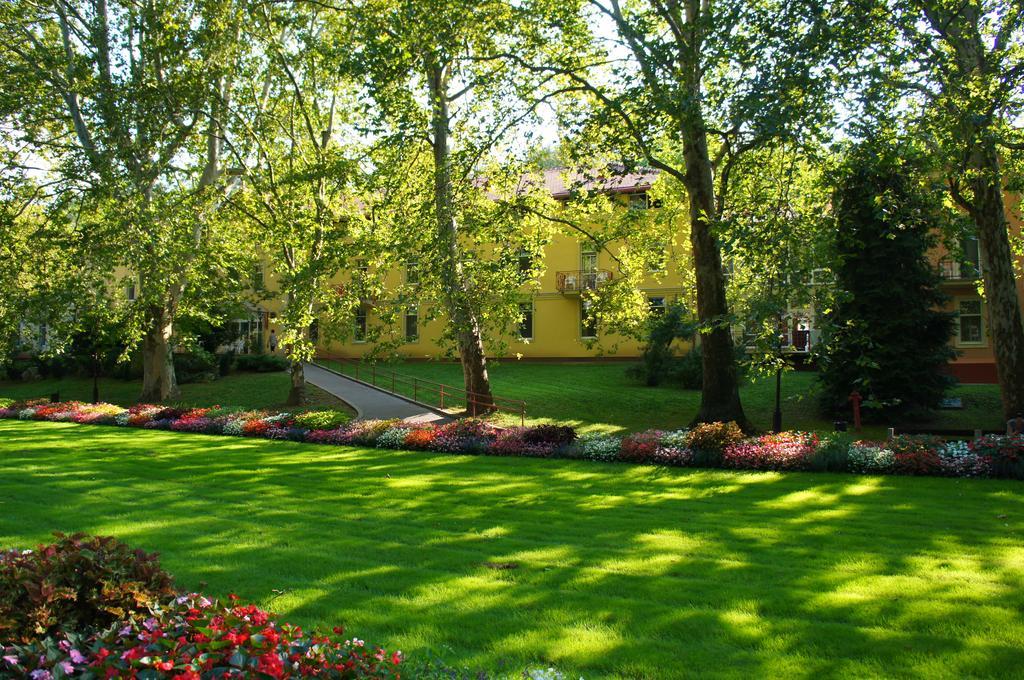 Valloris Apartments Héviz Zewnętrze zdjęcie