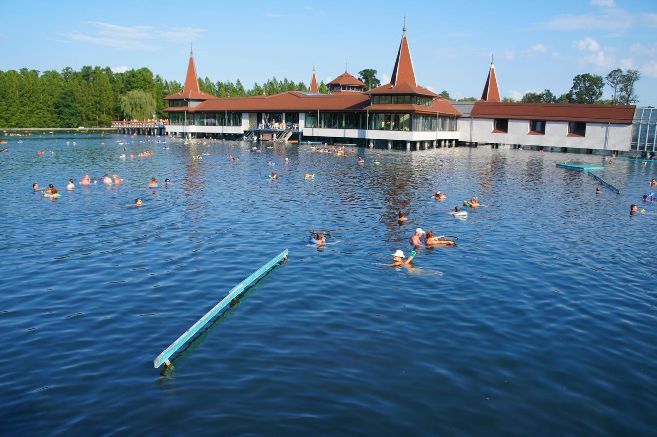 Valloris Apartments Héviz Zewnętrze zdjęcie