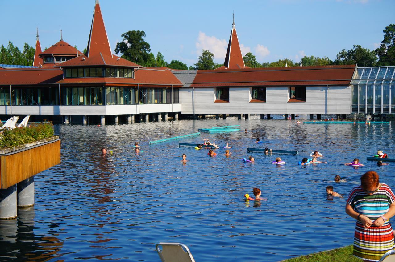 Valloris Apartments Héviz Zewnętrze zdjęcie
